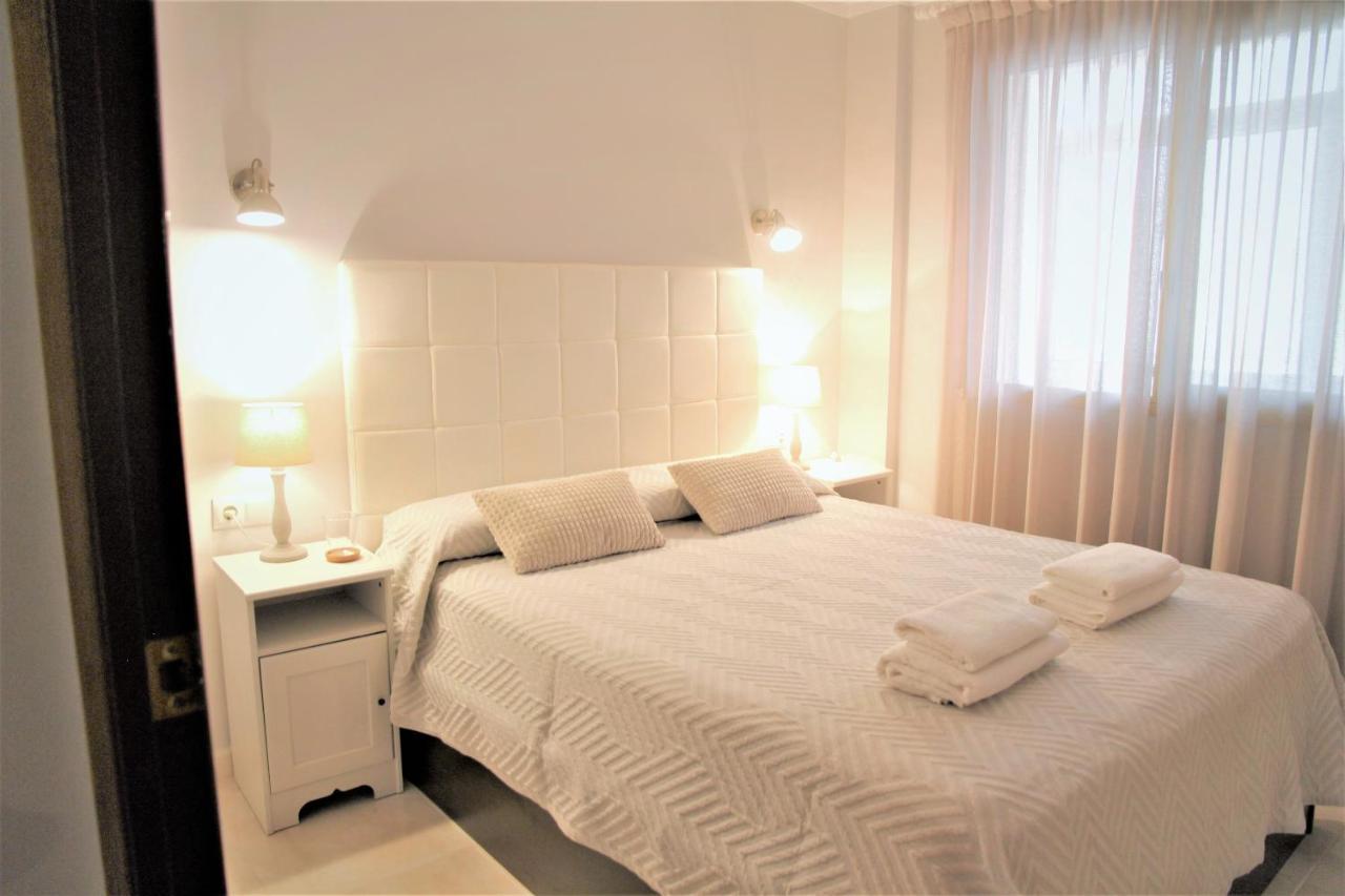 La Perla Apartment, Paradis Park, La Pineda - Atico 1ª Linea - Solarium - Wifi - Piscina 外观 照片
